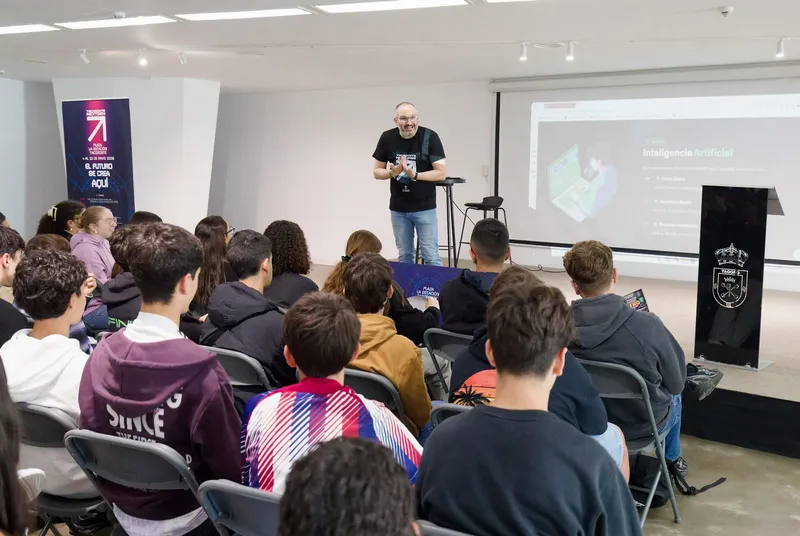 Tacoronte impulsa las vocaciones STEAM con talleres tecnológicos para más de 250 estudiantes