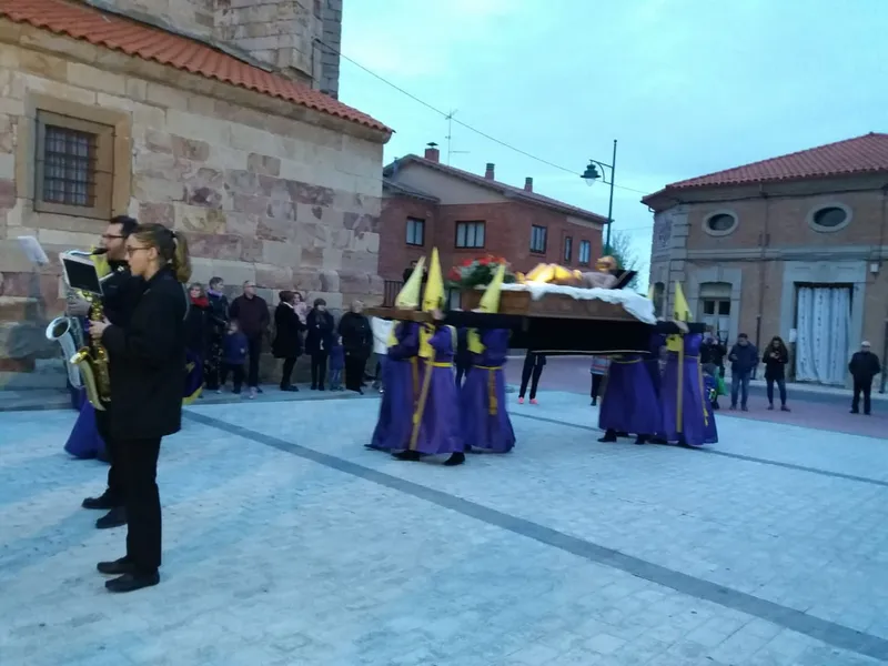 Villaralbo revive la solemnidad del Jueves Santo con su procesión