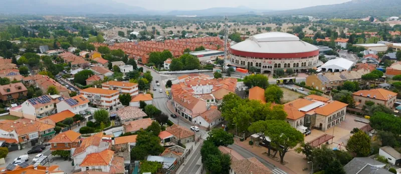 La oposición de Moralzarzal frena por segunda vez la reparación de la cubierta de la Plaza de Toros