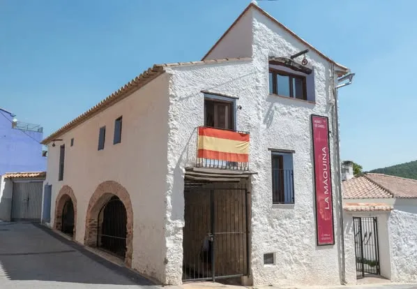 Gaibiel inaugura el esperado Museo Etnológico 'La Máquina'