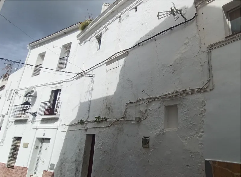 Casares adquiere un inmueble para impulsar la construcción de vivienda pública joven