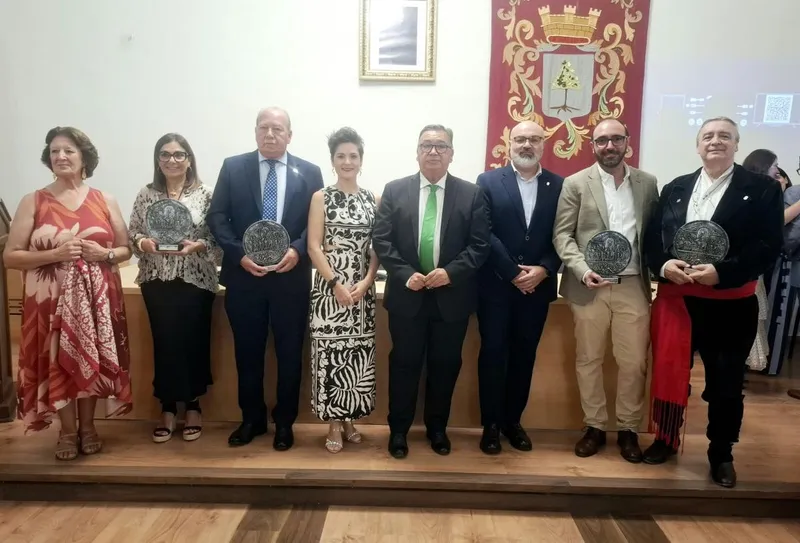 Almendralejo honra a sus referentes en Comunicación, Cultura y Deporte en el Día de Extremadura