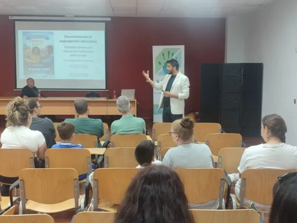 Jornadas sobre convivencia y educación en el Centro Cívico de Pedro Muñoz