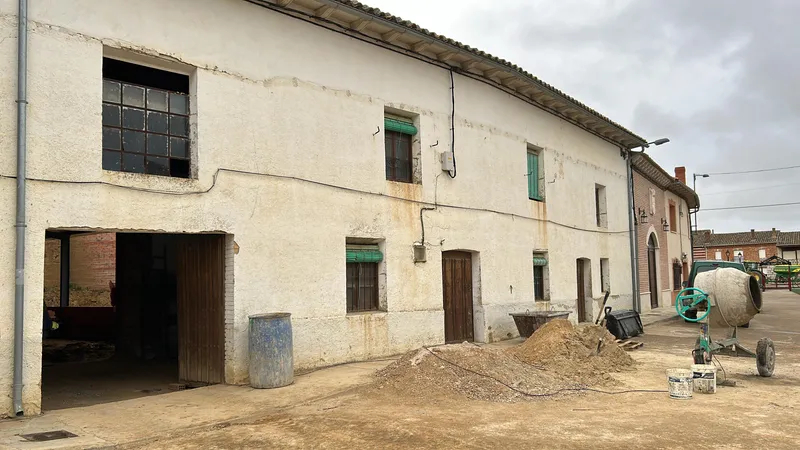 Villaherreros destina 11.918 euros a la rehabilitación de su edificio polivalente