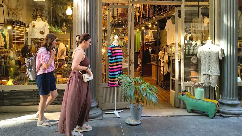 València destina 1,64 millones a modernizar el comercio local en 2027