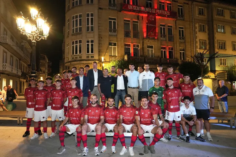 Luis López ensalza la trayectoria centenaria del CD Estradense en la presentación de su nueva temporada