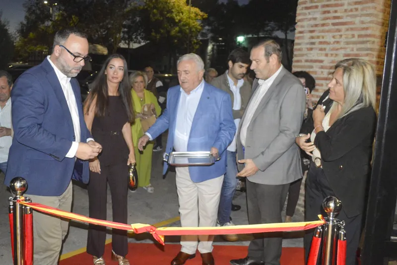 El Bar Alhambra de Tomelloso reabre sus puertas con una imagen renovada