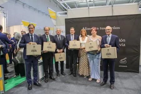 La Diputación de Segovia promociona sus productos y turismo en Salamaq 2026