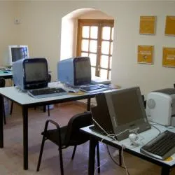 Deza habilita su Telecentro para el acceso a la tecnología e Internet