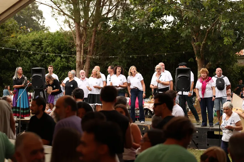 Oleiros cierra el verano con un rotundo éxito de fiestas y actividades culturales