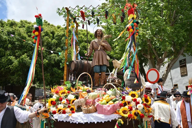 Tacoronte celebra la 35ª Romería de San Isidro Labrador con miles de participantes
