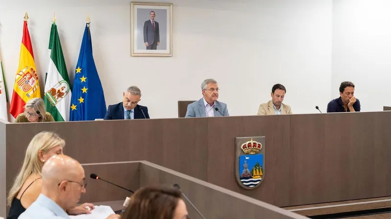 Estepona aprueba un presupuesto de 137 millones con foco en inversiones y ayudas a familias
