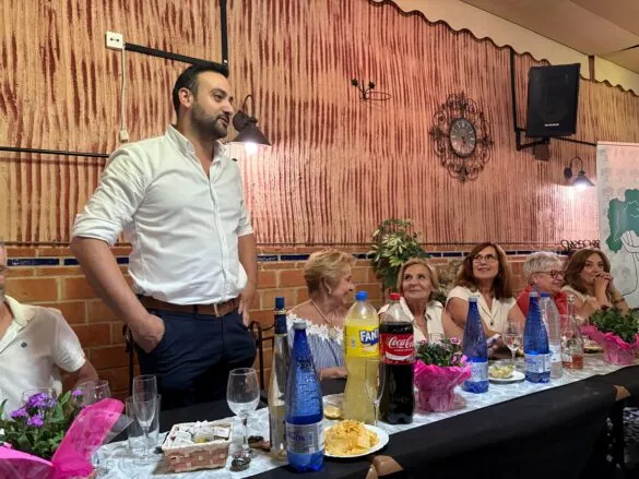 AFAMMER celebra su cena de fin de curso en Pedro Muñoz con homenaje a Pilar Cruz
