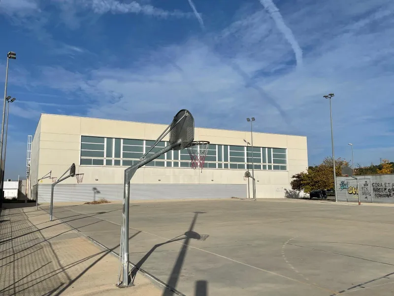Tortosa amplía el plazo para cubrir las pistas deportivas del Temple por el calor extremo