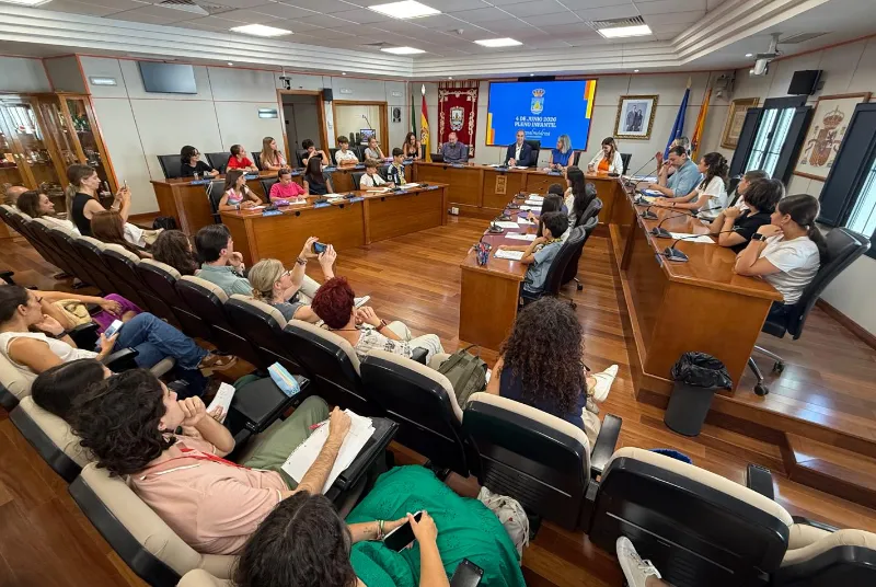 Benalmádena crea su primer Consejo Local de Infancia y Adolescencia