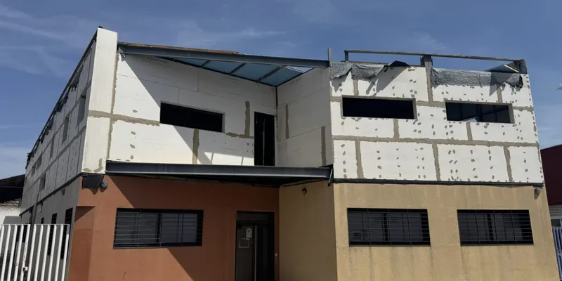 Utrera adjudica obras de 71.874 euros para reparar el Centro de Mayores Olivareros