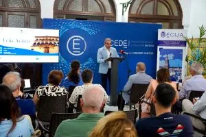 Écija impulsa su turismo con el encuentro 'Écija Avanza' y la nueva marca turística