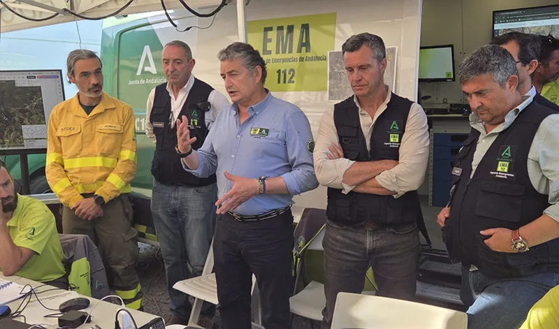 Estabilizado el incendio forestal de Villanueva de los Castillejos y regresan los vecinos desalojados