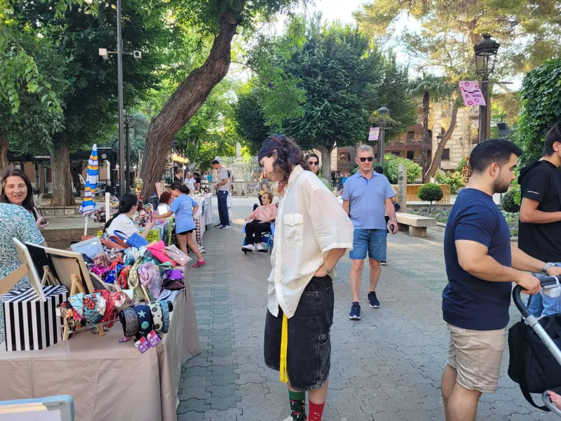 Daimiel celebra el Bulevar de Artistas y Artesanos en los jardines del Parterre