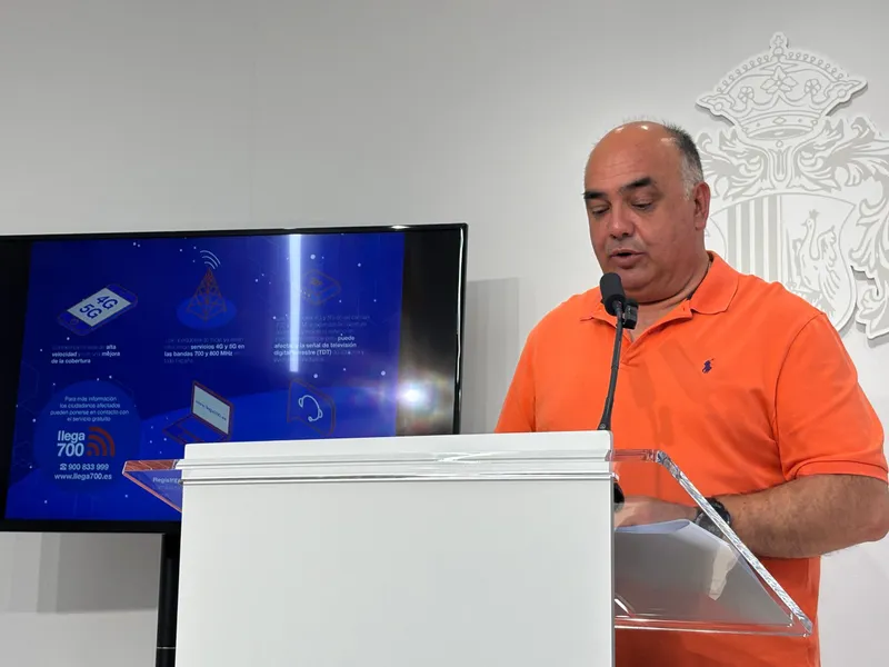 Orihuela informa sobre el despliegue 4G/5G y la resolución gratuita de incidencias TDT