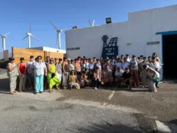 Mayores de Telde descubren las Salinas de Tenefé en una jornada cultural