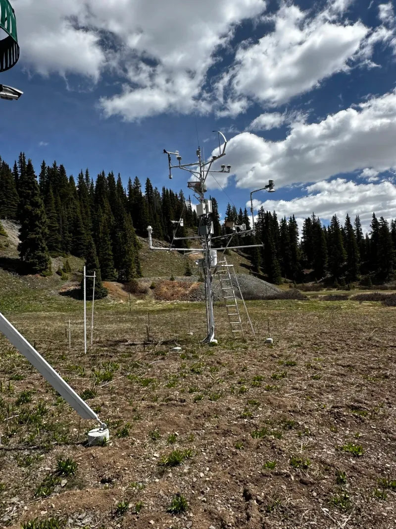 El invierno 2026 registra la menor cantidad de polvo en la nieve de la historia