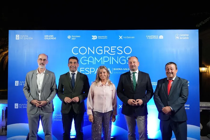 Luis López destaca el liderazgo turístico de las Rías Baixas en el Congreso de Càmpings de España