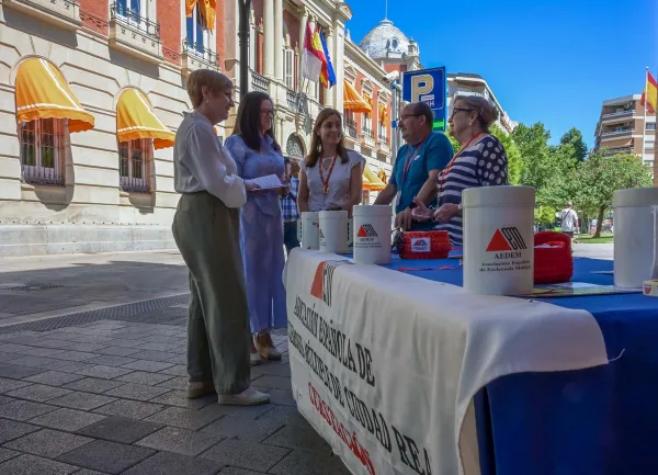 Diputación de Ciudad Real apoya la lucha contra la esclerosis múltiple en su día mundial