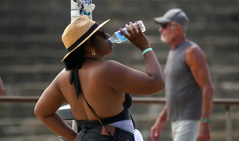 Andalucía en alerta roja por calor: Córdoba y Jaén registrarán hasta 44 grados mañana