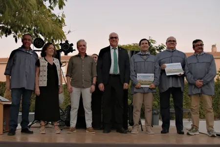 San Blas homenajea a vecinos destacados en su gala anual