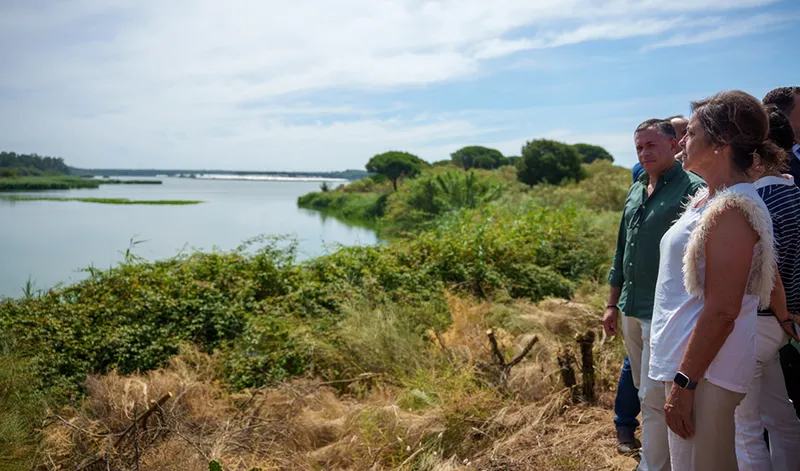 Junta de Andalucía y Fundación Moeve impulsan la recuperación de la Laguna de Las Madres
