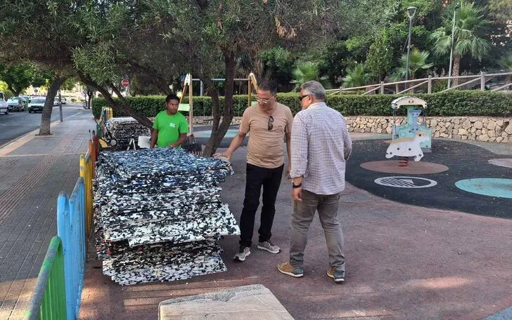 Benidorm renueva el pavimento de cuatro parques infantiles para mayor seguridad