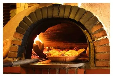 Fuentidueña deleita con su gastronomía: del lechazo a los vinos locales