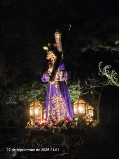 Emotiva procesión de Nuestro Padre Jesús de las Cuevas en Ocaña