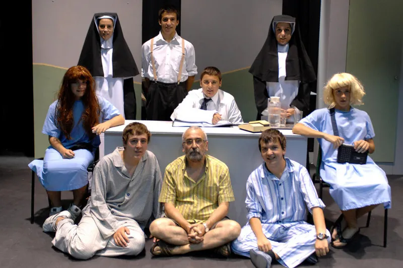 El grupo de teatro HALOKESTAMOS repasa 25 años de historia escénica en Falces