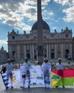 Recas celebra la llegada a Roma de su Ruta Solidaria contra el Alzheimer y anuncia pregoneros