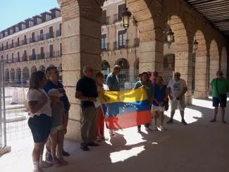 Ocaña guarda un minuto de silencio por las víctimas del terremoto de Venezuela