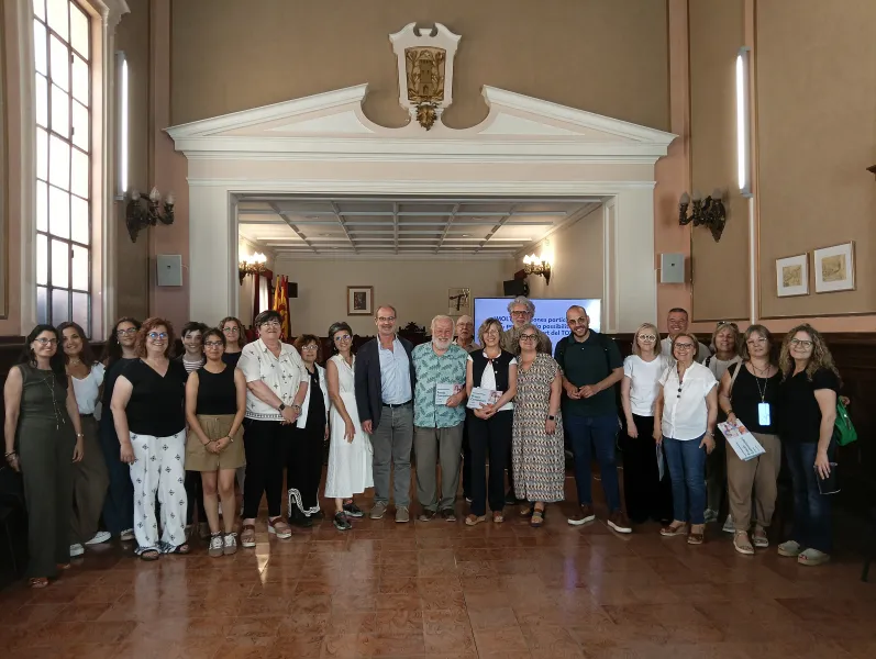 Tortosa impulsa la cohesión social con un centenar de profesionales en su Proceso Comunitario
