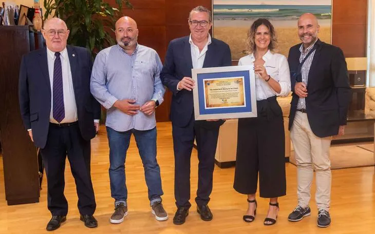 Benidorm premia a The Ocean Race 2027 por su compromiso con la movilidad sostenible
