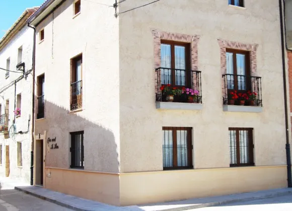 La Casa Rural 'La Flora' abre sus puertas en Antigüedad para revivir la esencia del Cerrato Palentino