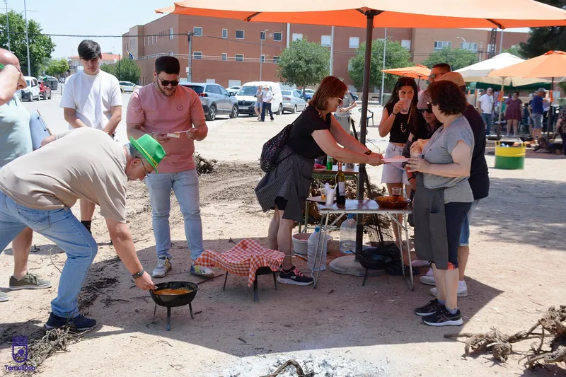 Ocho asociaciones compiten en el XVIII Concurso Local de Gachas, Migas y Pisto de Tomelloso