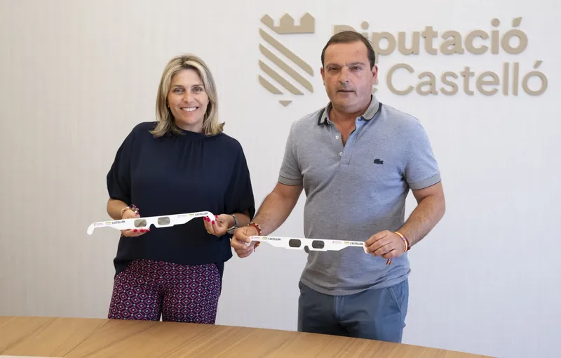 Diputación de Castellón reparte 24.000 gafas para el eclipse solar en municipios pequeños