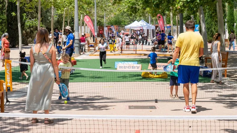 Deporte y ocio familiar llegan a Benimàmet con la iniciativa 'Esports al Barri'