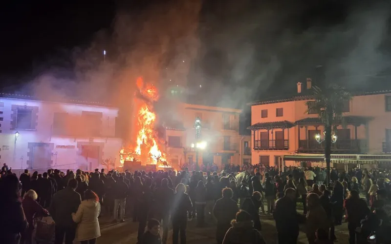 Villahermosa consolida su Falla Manchega, una tradición única con más de 50 años de historia