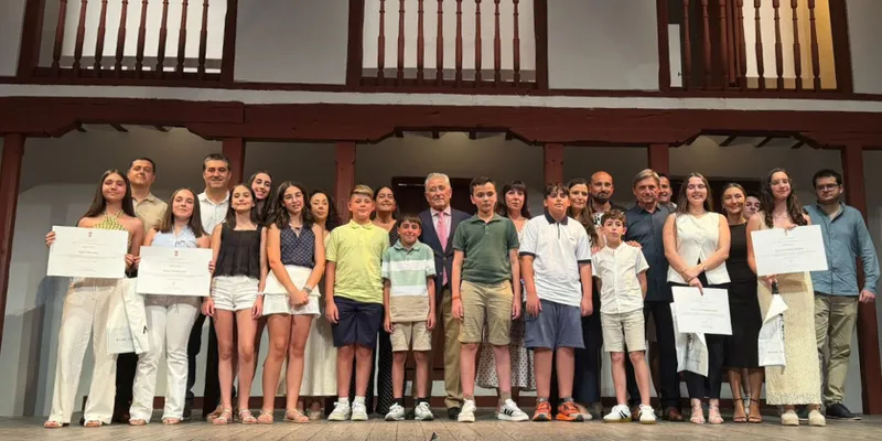 Almagro premia la excelencia académica de sus estudiantes en los XIX Premios Manuel Callejas