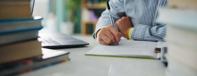 Adeje amplía el plazo para solicitar ayudas tecnológicas para estudiantes