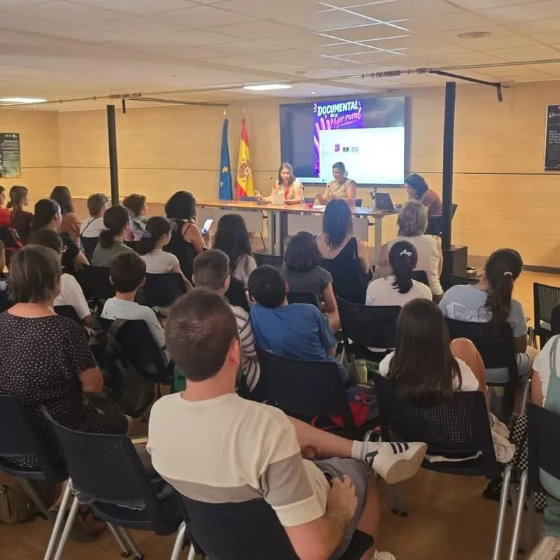 Allande visibiliza la mujer rural con microvídeos contra la violencia de género