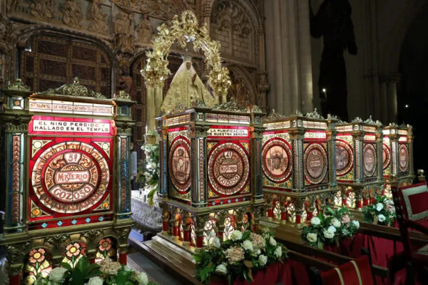El Ayuntamiento de Toledo restaura el Rosario de Cristal para su procesión centenaria
