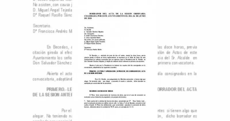 Becedas aprueba el borrador del acta del pleno de junio y aborda licencias y fiestas
