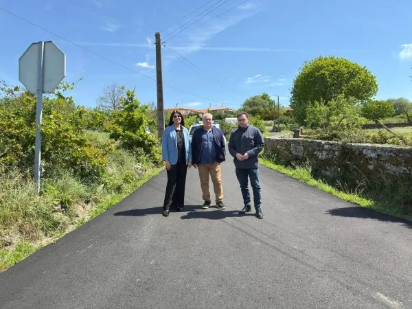 Monterroso mejora caminos rurales en San Lourenzo y Vilanova con ayuda de otras administraciones